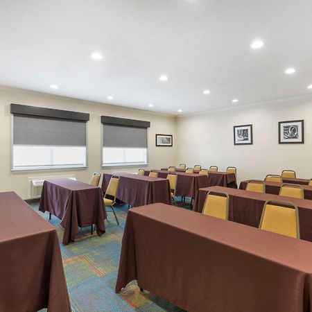 Best Western Plus Lake Worth Екстер'єр фото