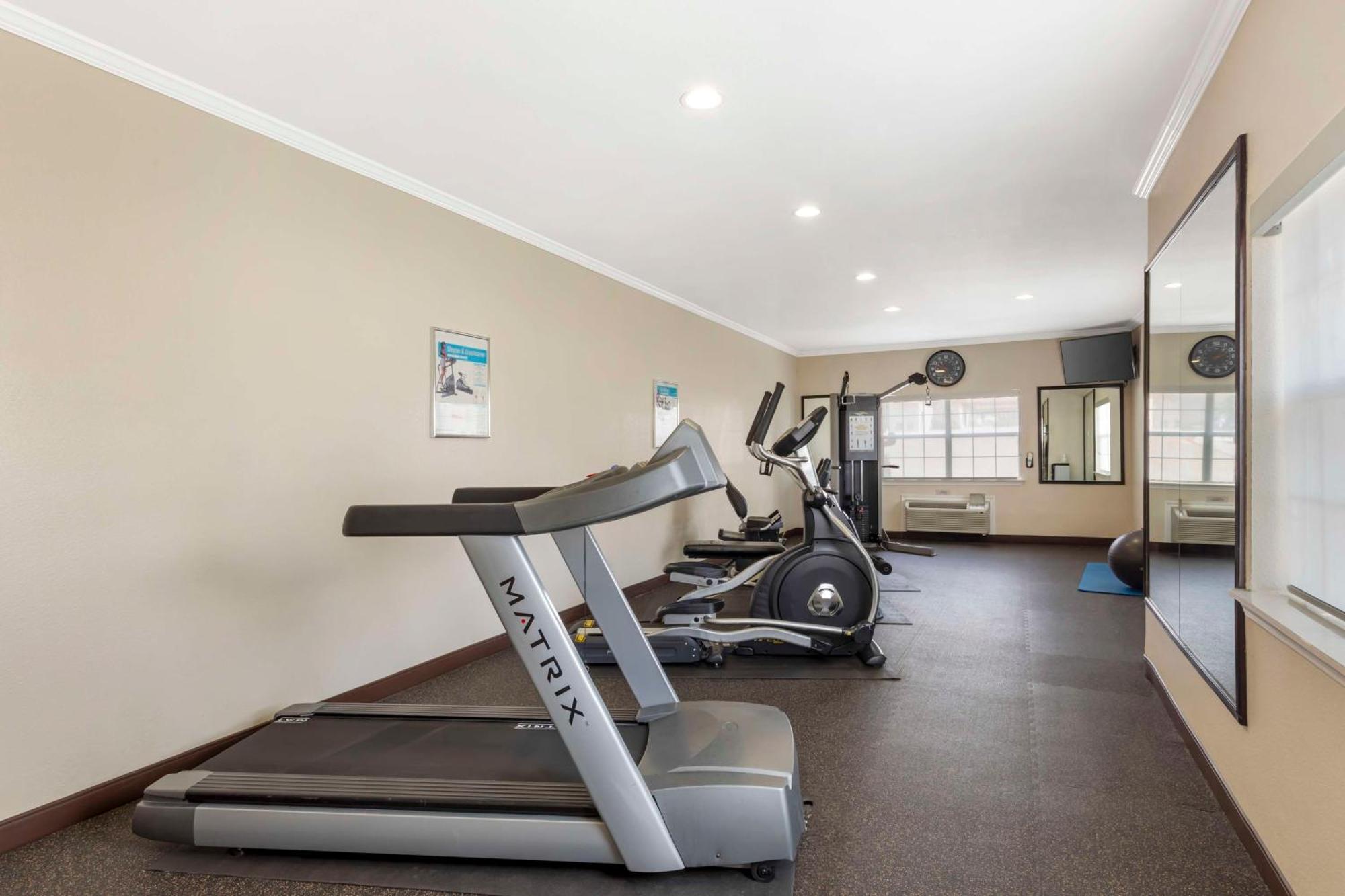 Best Western Plus Lake Worth Екстер'єр фото