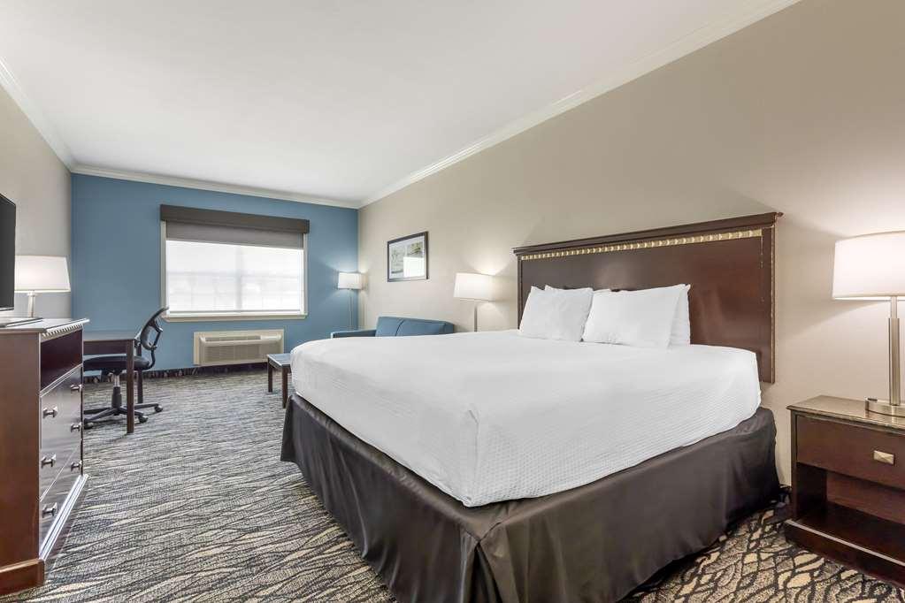 Best Western Plus Lake Worth Номер фото