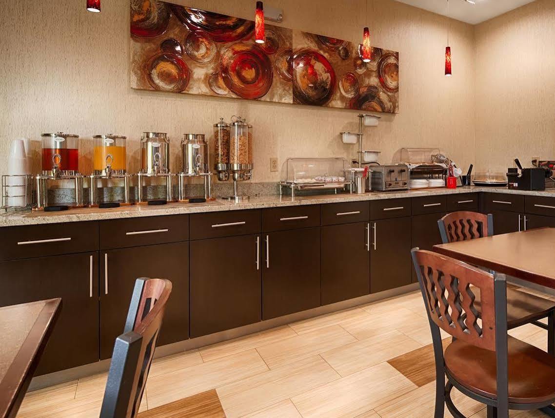 Best Western Plus Lake Worth Екстер'єр фото