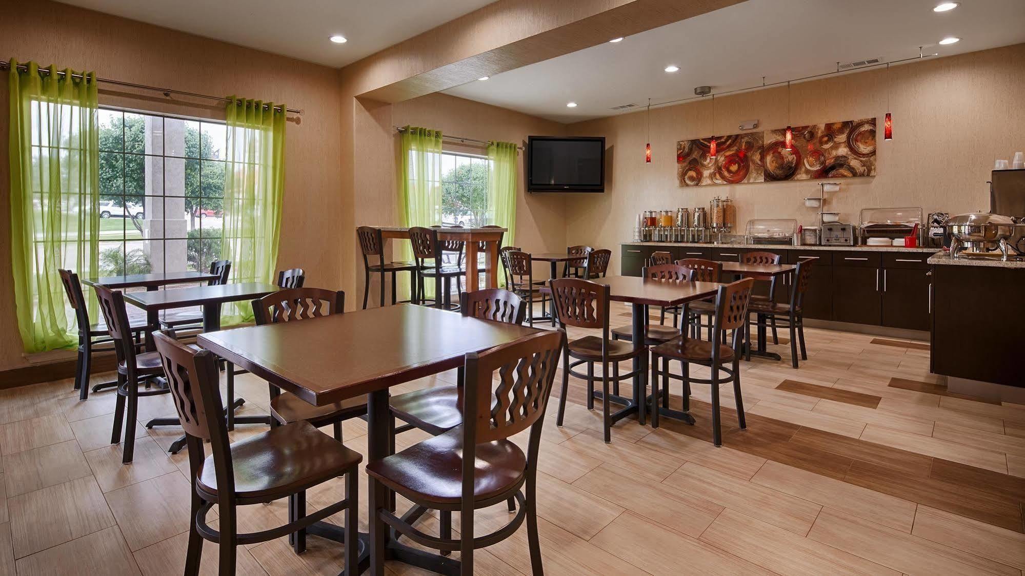 Best Western Plus Lake Worth Екстер'єр фото