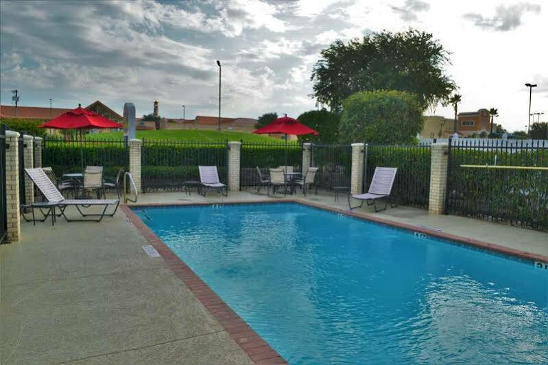 Best Western Plus Lake Worth Екстер'єр фото